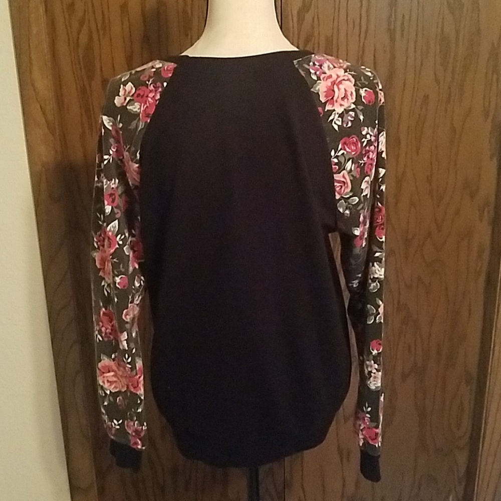 Deb Top - Picture 2 of 4